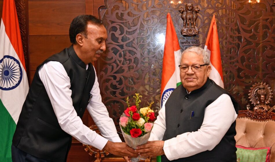 Meeting with Hon'ble Chancellor